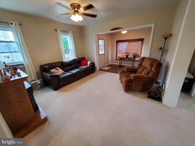 126 S Broad St, Myerstown, PA 17067 - photo 6