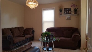 8 Duke St unit 2, Lynn, MA 01902 - photo 3