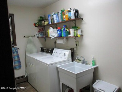 304 Main St, Jim Thorpe, PA 18229 - photo 7