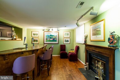 3720 Madison Ln, Falls Church, VA 22041 - photo 3