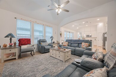 Flexible living room space