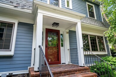 17 Lakeview St, Arlington, MA 02476 - photo 2
