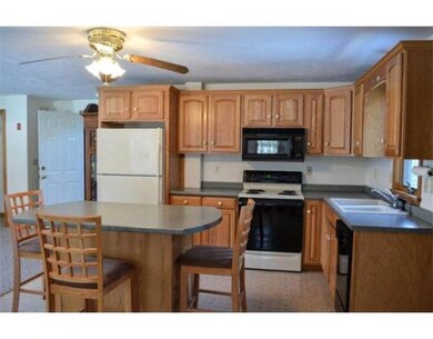 129 Charlton Rd unit A, Spencer, MA 01562 - photo 4