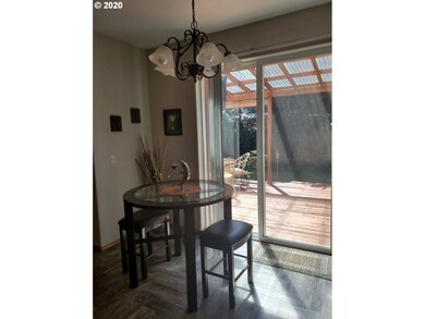 15310 SE Kensington Dr, Clackamas, OR 97015 - photo 7