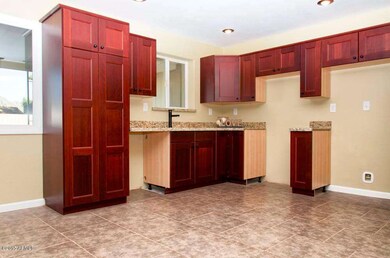 Kitchen 3