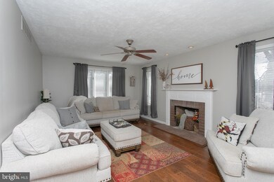 112 Valley View Farm Ln, Tracys Landing, MD 20779 - photo 6