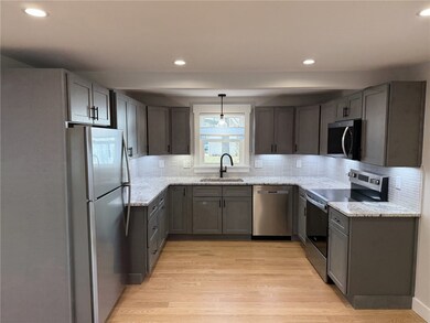 863 Main St unit 1, East Greenwich, RI 02818 - photo 2