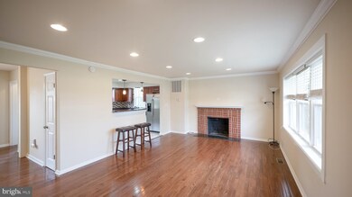 23212 Ridge Rd, Germantown, MD 20876 - photo 2