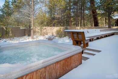 57683 Mckenzie Ln, Sunriver, OR 97707 - photo 7