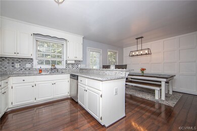 13620 S Crater Rd, Petersburg, VA 23805 - photo 4