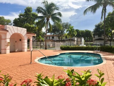 7627 Tamarac Island Cir, Tamarac, FL 33321 - photo 2