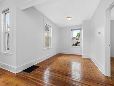 23 Hammond St unit 2, Waltham, MA 02451 - photo 4