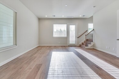 5908 Jasper Jones Way, Houston, TX 77091 - photo 4