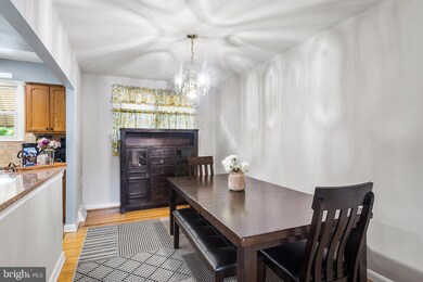 2862 Tremont St, Philadelphia, PA 19136 - photo 5