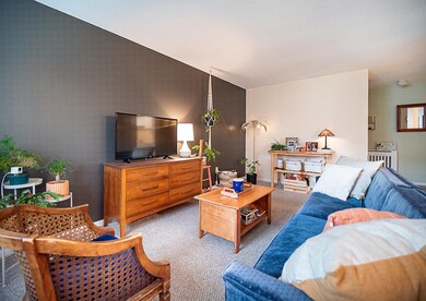 26 Twin Oaks Terrace unit 26, South Burlington, VT 05403 - photo 3