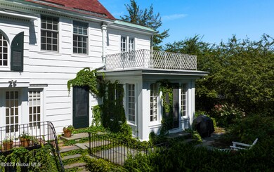 21 Marion Ave, Albany, NY 12203 - photo 6