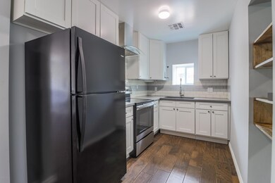 2309 E Brill St, Phoenix, AZ 85006 - photo 7