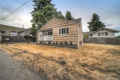 1105 E 31st St, Bremerton, WA 98310 - photo 3
