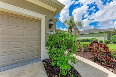 12051 Forest Park Cir, Bradenton, FL 34211 - photo 4