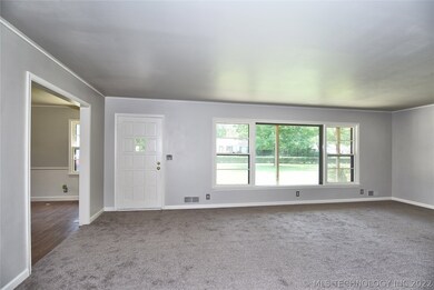 1111 N Dorothy Ave, Claremore, OK 74017 - photo 6