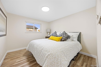 1061 Phillips Dr, Northglenn, CO 80233 - photo 6