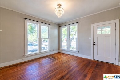 1261 W San Antonio St, San Marcos, TX 78666 - photo 7