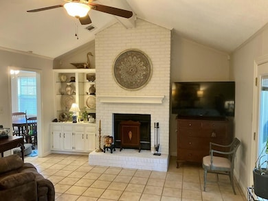 484 Rubye Dr, Greenville, MS 38701 - photo 3