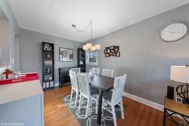 679 N Howard Ave, Elmhurst, IL 60126 - photo 6