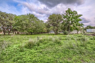 8489 Buckskin Dr, Boerne, TX 78006 - photo 6