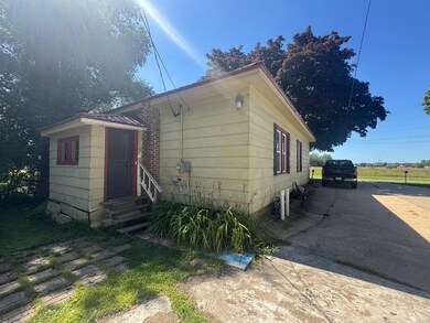 129 N Glendale Ave, Tomah, WI 54660 - photo 6