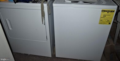 14002 Chestnut Ct, Laurel, MD 20707 - photo 3