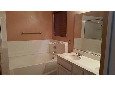 Master Bath/Spa.