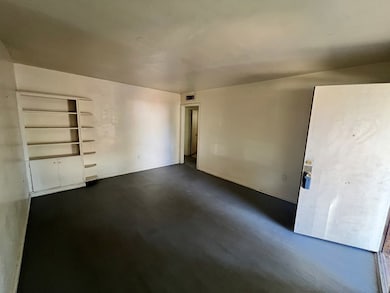 1105 N Carrizo St, Midland, TX 79701 - photo 4