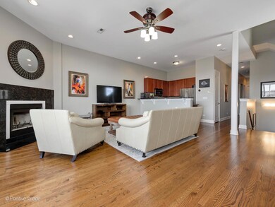 4119 N Pulaski Rd unit 4, Chicago, IL 60641 - photo 2