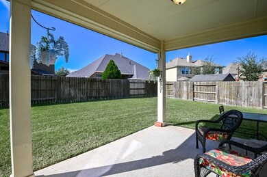 27543 Fleming Bluff Ct, Fulshear, TX 77441 - photo 7