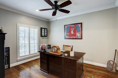 1102 Peregrine Dr, Friendswood, TX 77546 - photo 6