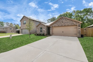 25414 Glacier Lake Dr, Cleveland, TX 77328 - photo 3