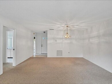 4027 Oakhurst Dr unit 3122, Sarasota, FL 34233 - photo 4