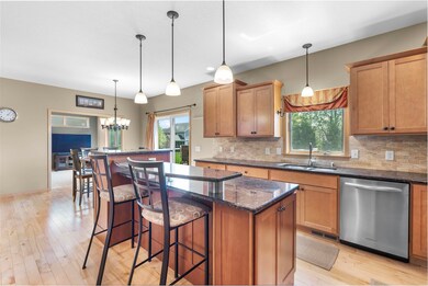 5195 Buttonbush Dr, Fitchburg, WI 53711 - photo 3