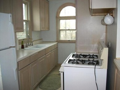 2618 Mohawk Rd, Waukegan, IL 60087 - photo 6