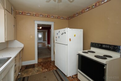 206 w main-107