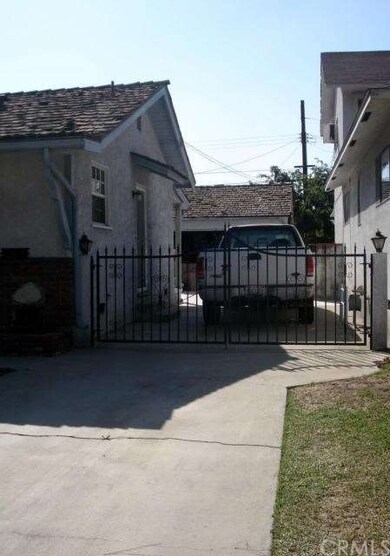Driveway leads to 2 car garage