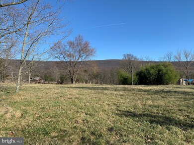 11169 Winchester Grade Rd, Berkeley Springs, WV 25411 - photo 7