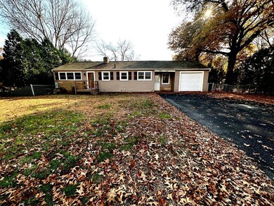 695 Morgan Rd, West Springfield, MA 01089 - photo 2