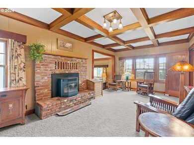 1338 N Maple St, Canby, OR 97013 - photo 5