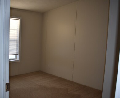 15 S Main St, Seabrook, NH 03874 - photo 6