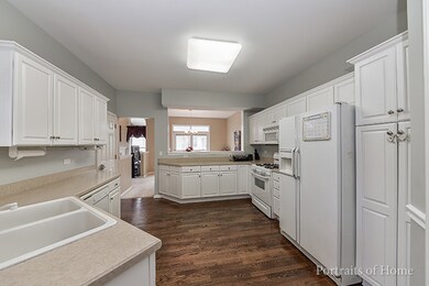 543 Harlowe Ln unit 3201, Naperville, IL 60565 - photo 4