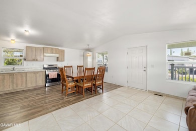 4444 E Avenue R Spc 101-32