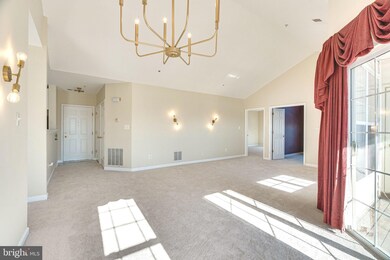 25340 Lake Mist Square unit 304, Chantilly, VA 20152 - photo 5