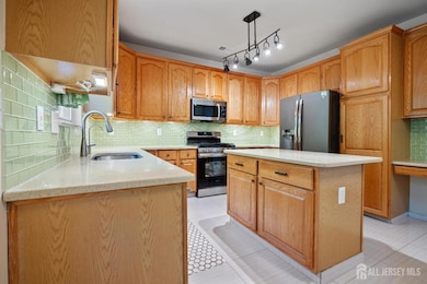 69 Berkshire Way, East Brunswick, NJ 08816 - photo 7